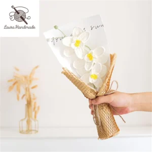 Elegant White Single Wool Butterfly Bouquet